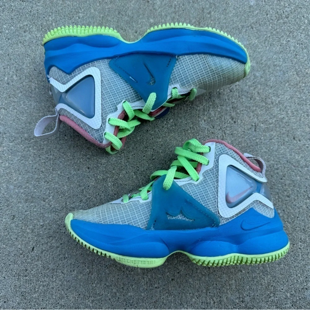 Nike Lebron 19 PS Tropical Round Toe Lace Up Basketball Shoes Size 10.5C